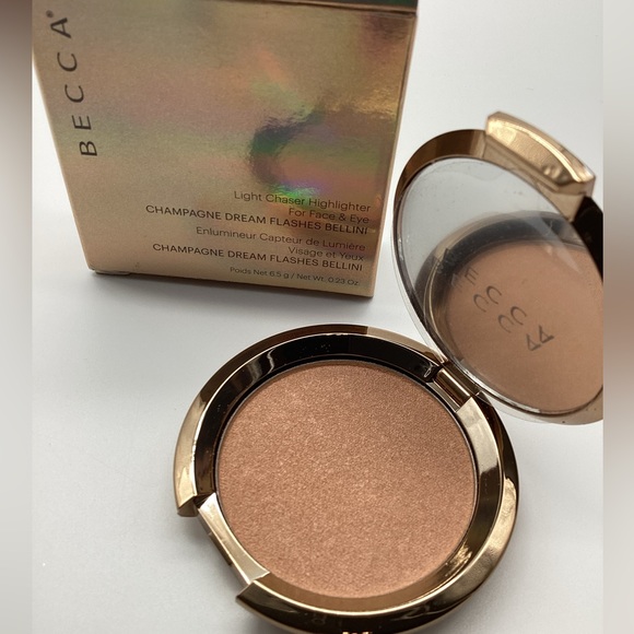 BECCA Light Chaser Highlighter in Champagne Flashes Bellini BNIB & Discontinued - Picture 11 of 16